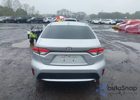 2022 Toyota Corolla Le z USA, uszkodzony, nr VIN JTDEPMAE2N3019240